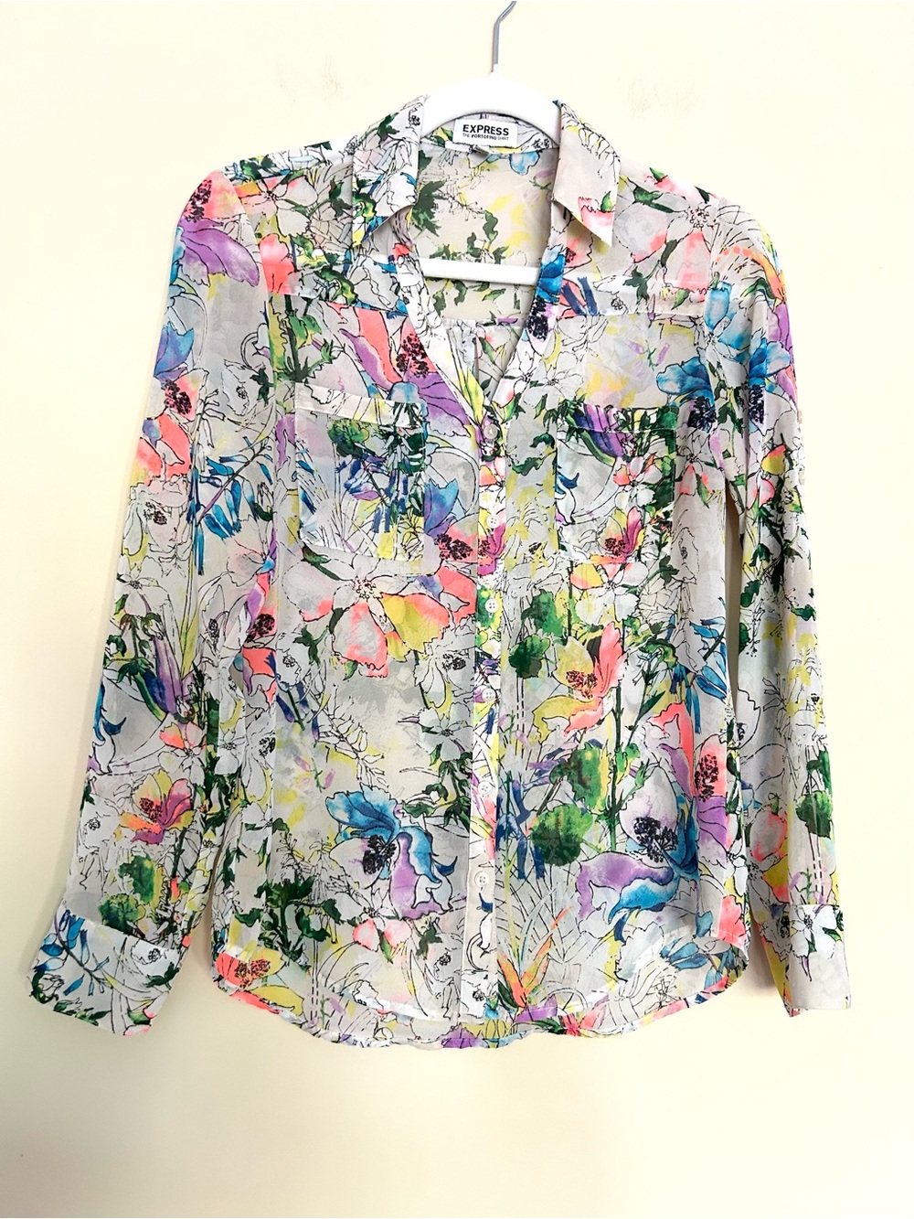 Express Women’s Multicolor Watercolor Floral Button Down Shirt